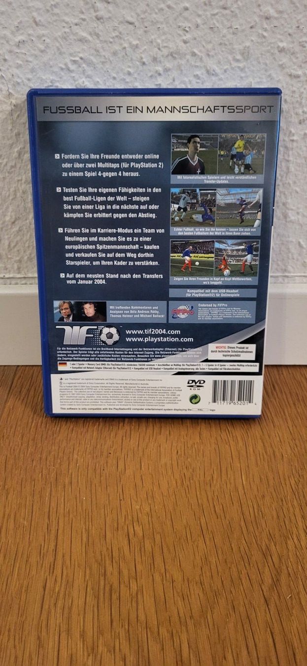 Sony Giochi: PS2 - This is Football 2004 – Usato da Münsingen venduto da DigitaleSpielecke 1