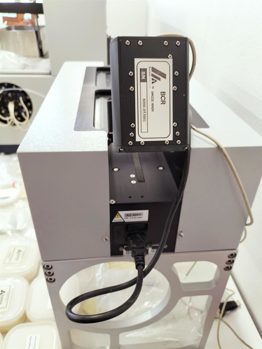 Laborzubehör: Aurora Biomed ICR 8000 mit Stacker – Gebraucht aus Niederdorf von LeptonAG_Labor 8