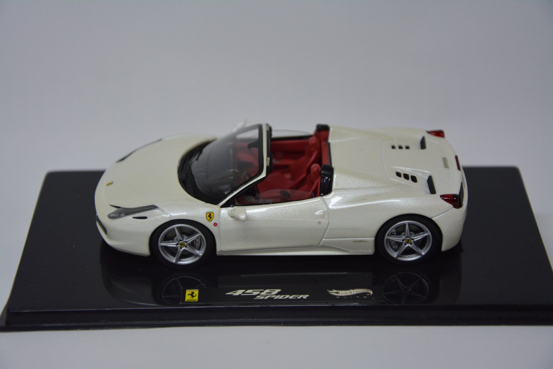 Ferrari Modellini d'auto: Ferrari 458 Spider , Hot Wheels Elite , 1:43 – Nuovo (secondo la descrizione) da Goldach venduto da Feivel9 1