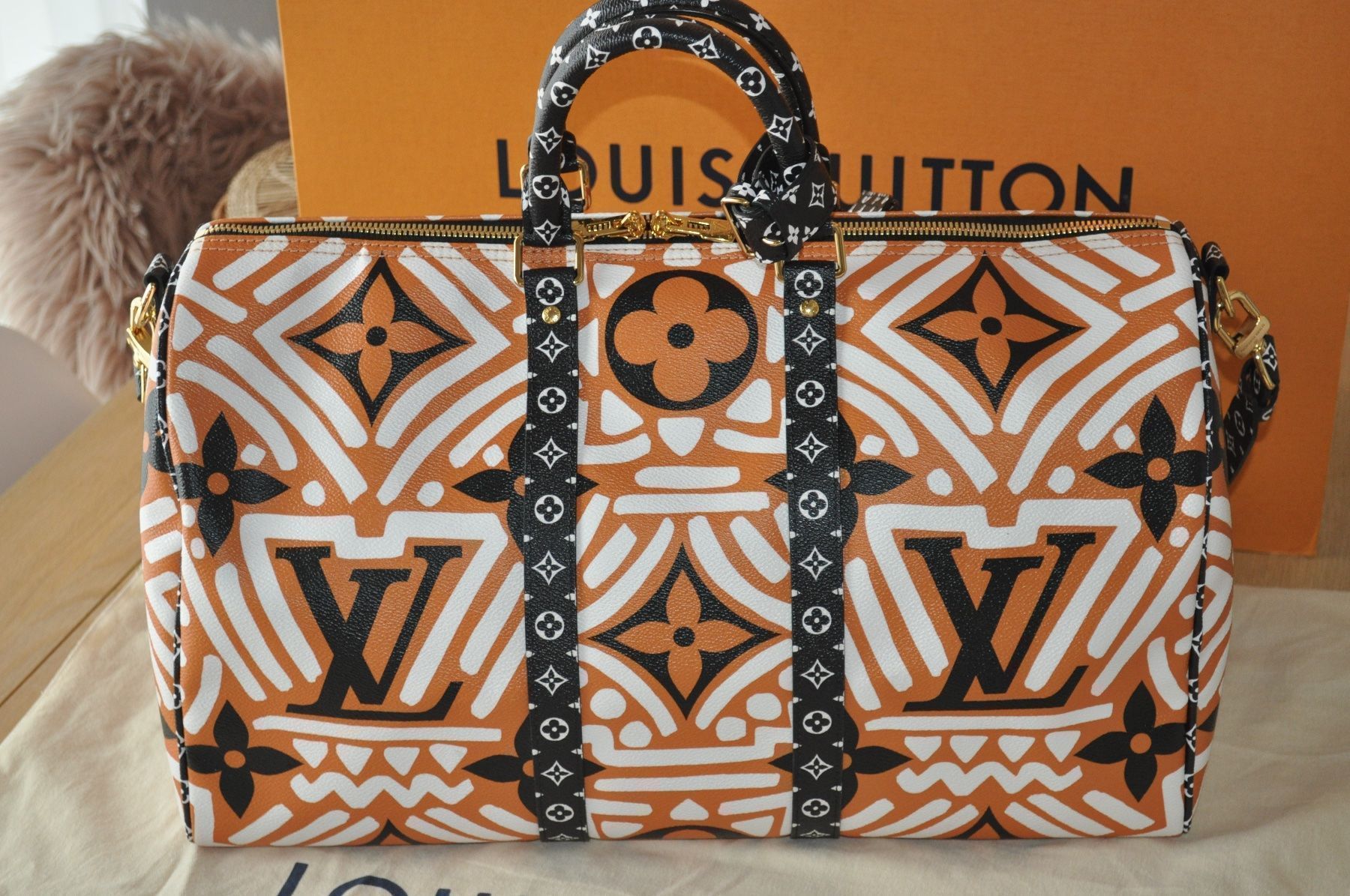 Louis Vuitton Taschen: Louis Vuitton Keepall Crafty Bandouliere – Neu und originalverpackt aus Biel/Bienne von Switzerland92 5