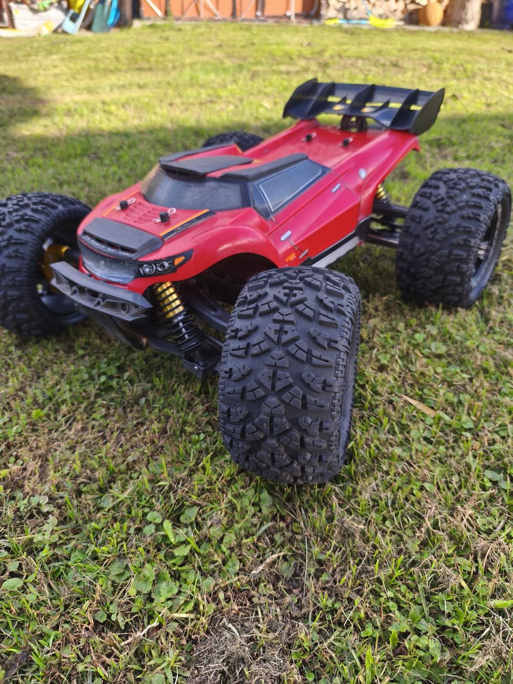 Team Magic Modellismo RC: Team Magic E6III BES 1:8 Brushless Monster  – Usato da Gams venduto da airfreak