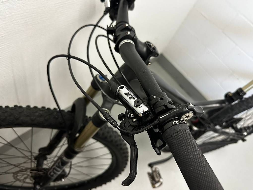 Specialized Velos: Specialized Camber FSR Carbon 29 Carbon Trail-Fully – Gebraucht aus Grub AR von max_kxw5