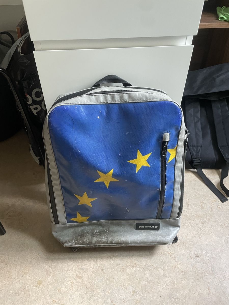 Freitag Zaini: Freitag Hazzard Tasche Rucksack – Usato da St. Gallen venduto da jvu_wm5v