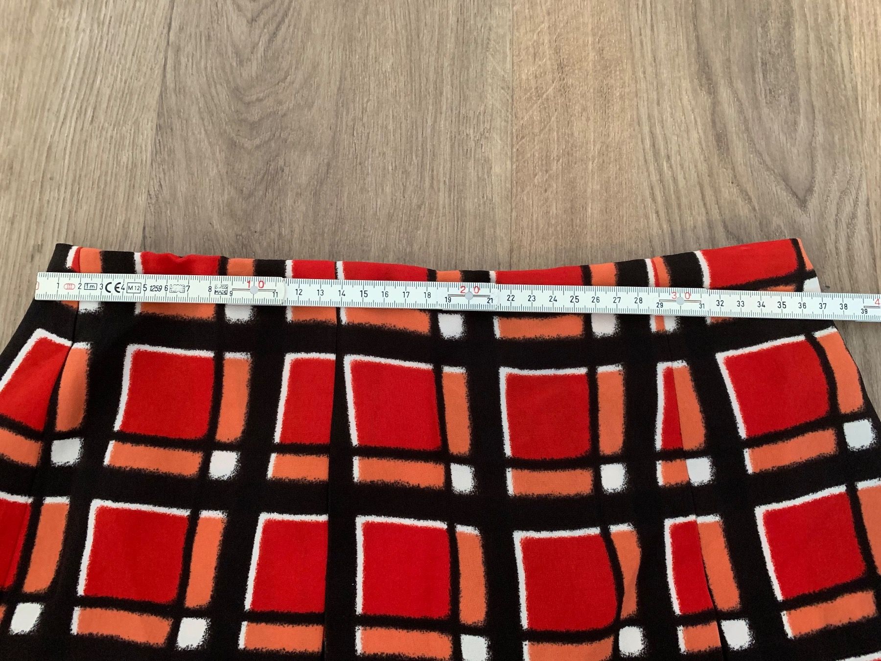 Marc Jacobs Gonne: Marc Jacobs Rock Jupe Gr. 4 / S / 36 – Usato da Fislisbach venduto da KolibriSecondhand 8