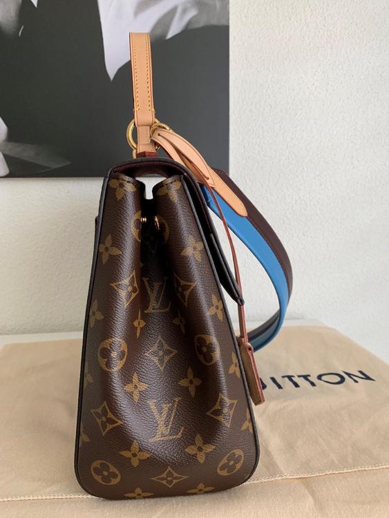 Louis Vuitton Lederarmband im Kanton St. Gallen 