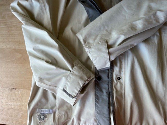 Salewa Jacken: Gore-Tex Jacke von Salewa, Gr. 42 – Gebraucht aus Meilen von Feldmeilen 3