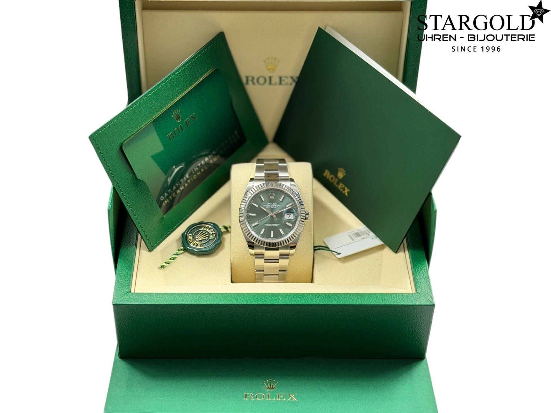 Rolex Montres: Rolex Datejust 41 Mintgrün - 126334 – D'occasion à Zürich par Stargold-Uhren 1