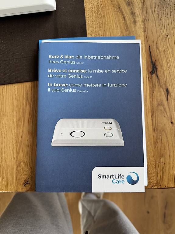 Swisscom Telefone: Notrufgerät SmartLife Care – Gebraucht aus Untereggen von Aggi2 2