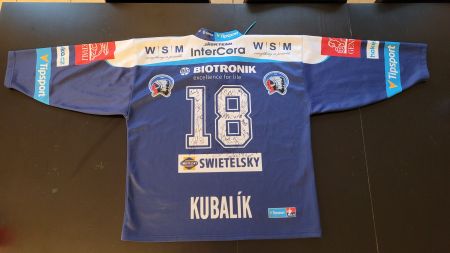 Dominik Kubalik - HC Skoda Plzen 17/18 Full Signed Jersey