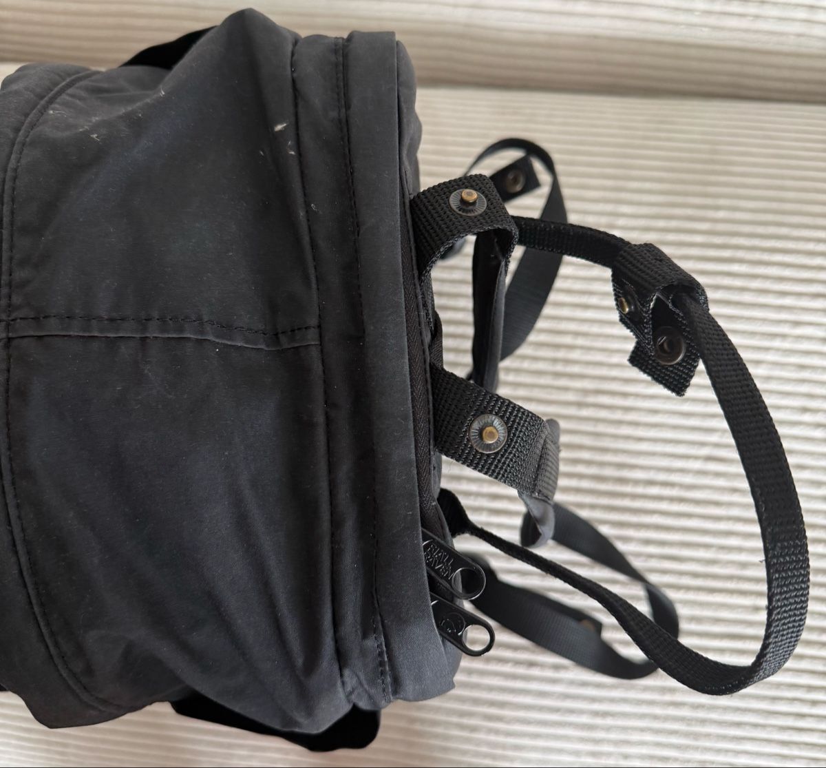 Fjällräven Rucksäcke: Fjällräven Kanken Rucksack mit Laptopfach – Gebraucht aus Frauenfeld von Lunarlilac 2