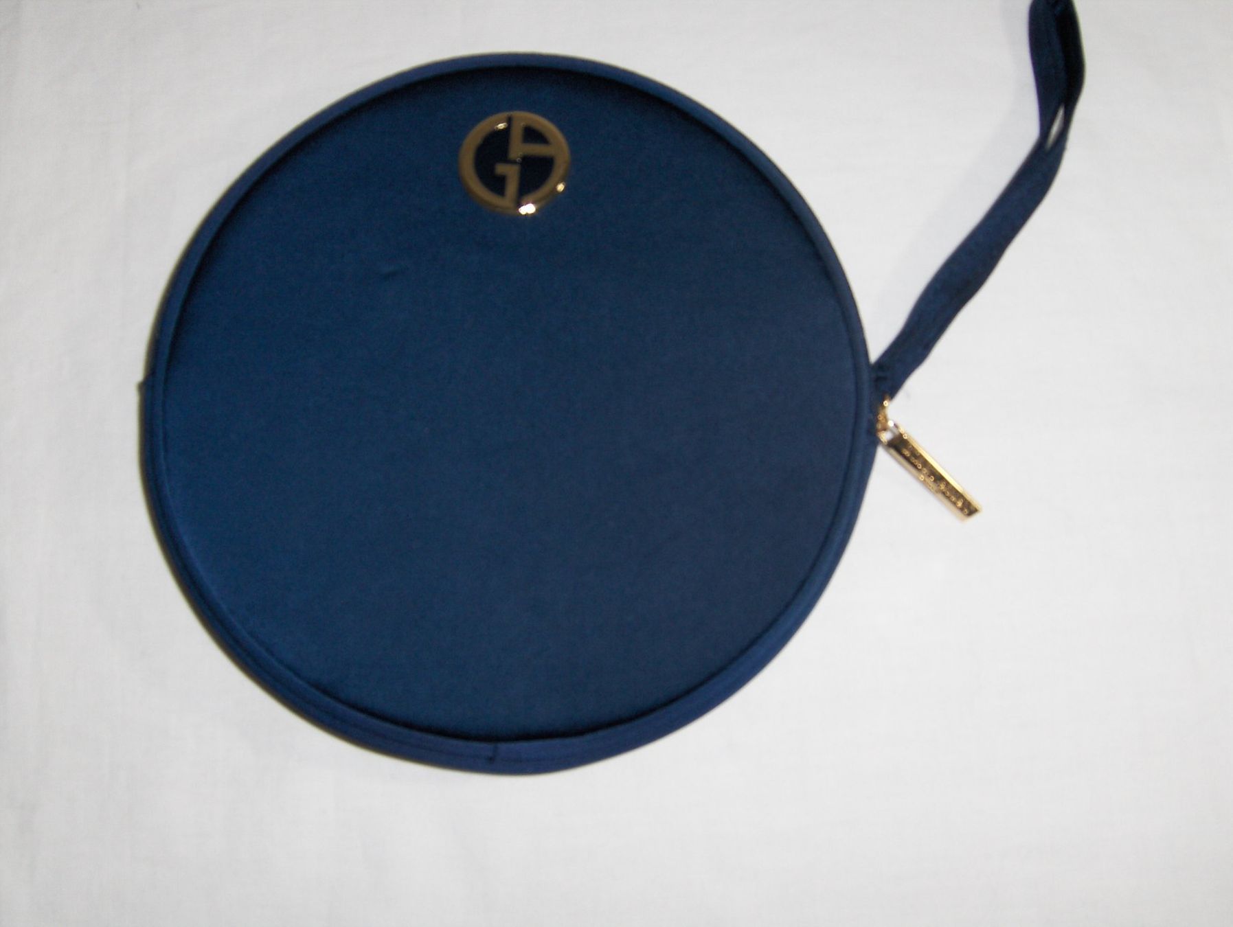 Custodie per cosmetici: Necessaire Giorgio Armani – Usato da Dübendorf venduto da alracfo 1