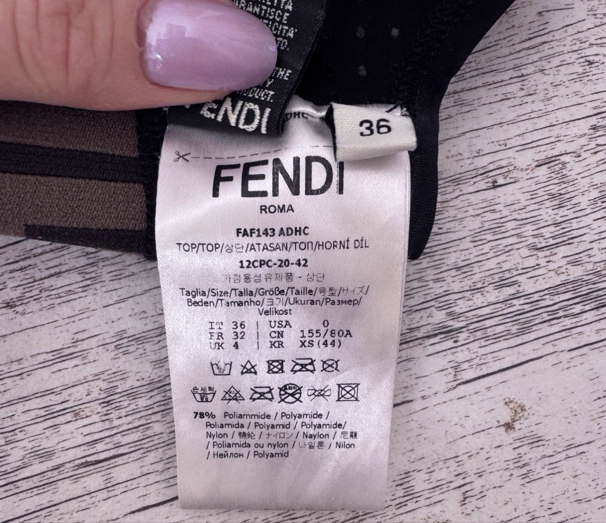Fendi Tops: Fendi top  – Gebraucht aus Melide von Nikola-123 5