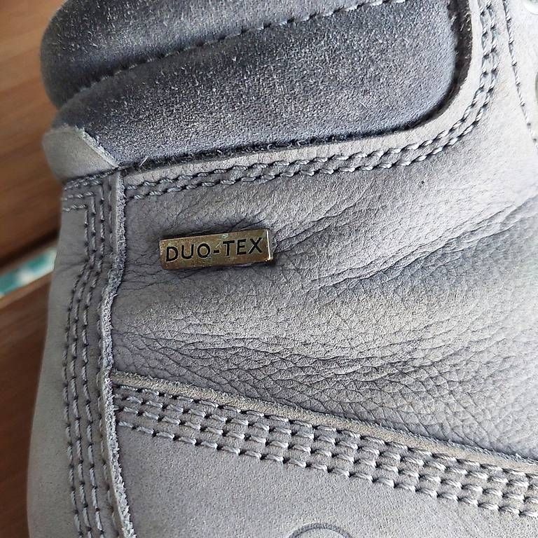 Tamaris Scarpe da donna: Winterschuhe Tamaris Gr. 37 – Usato da Fehraltorf venduto da fridolin024 2