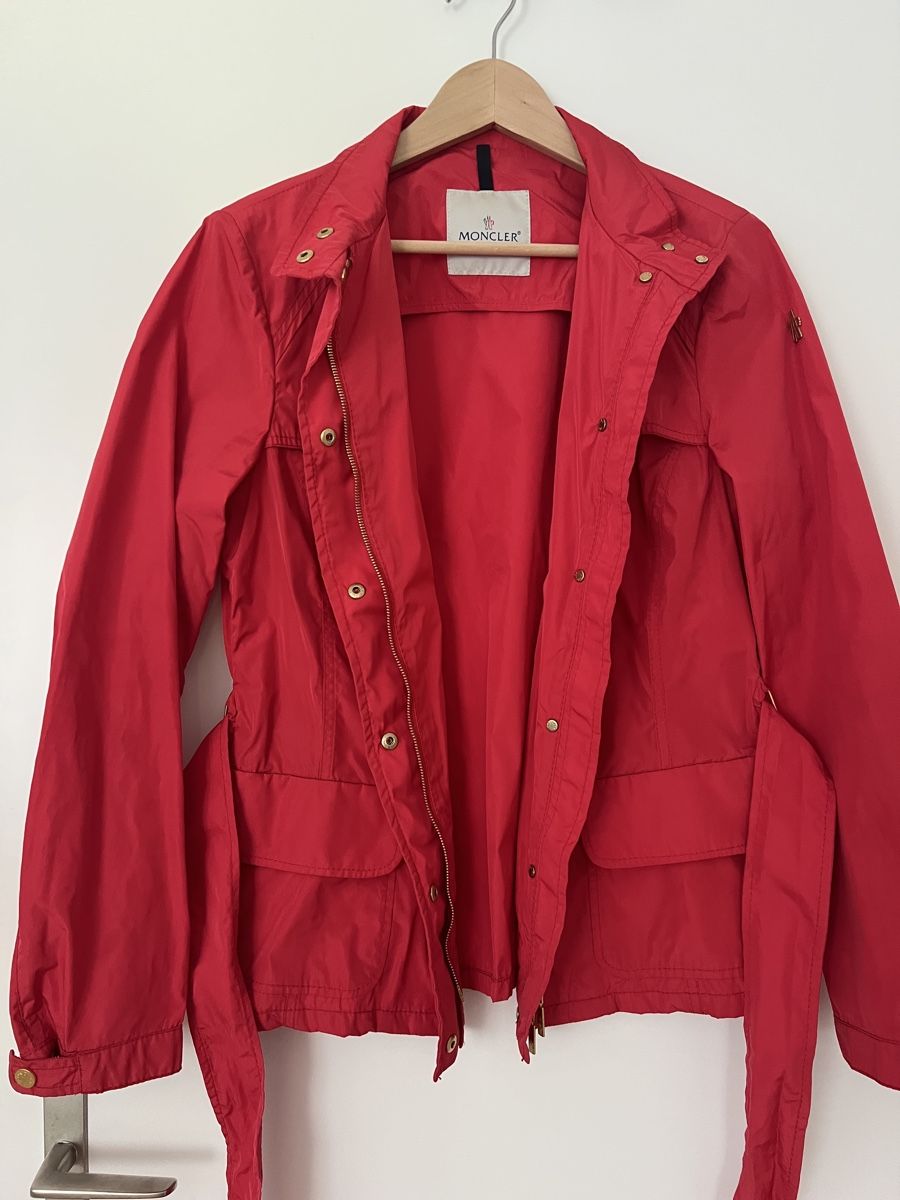 Moncler Jacken: Moncler leichte Damenjacke Gr. 4 – Gebraucht aus Zollikon von Erika_V 1