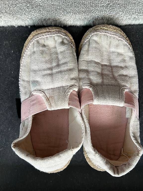 Schuhe für Jungen: Nanga Finken Größe 32 – Gebraucht aus Zürich von sua_8b9h