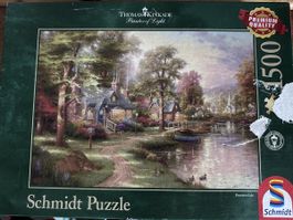 Kinkade Puzzle Hometown Lake