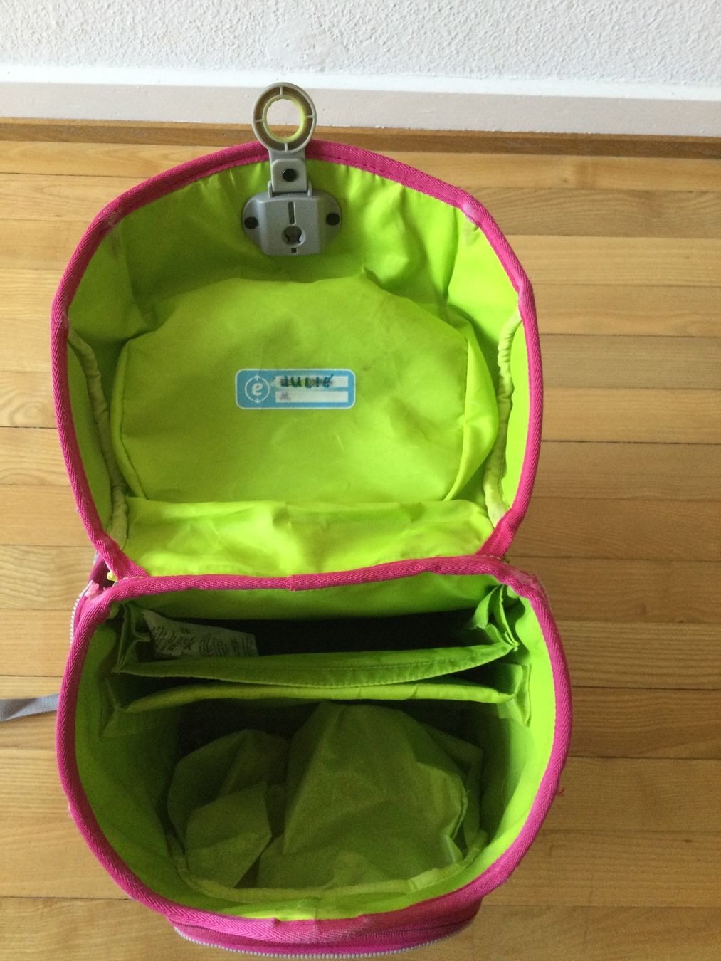 Ergobag Kindertaschen: Ergobag Schulranzen mit viel Zubehör – Gebraucht aus Basel von Anja_1981 5