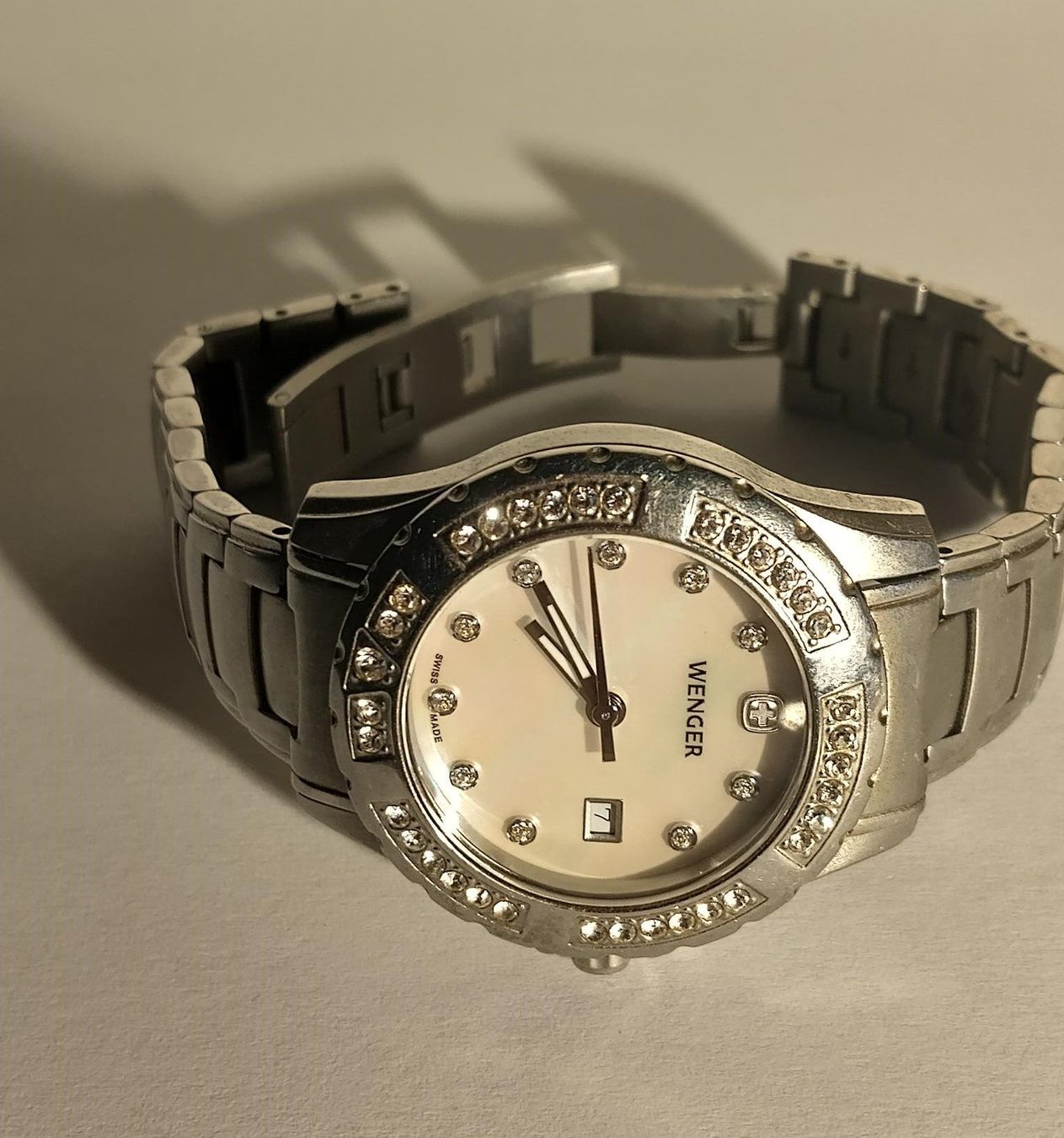Wenger Uhren: Wenger Sport Elegance Uhr Damen – Gebraucht aus Bern von Izzyg 1