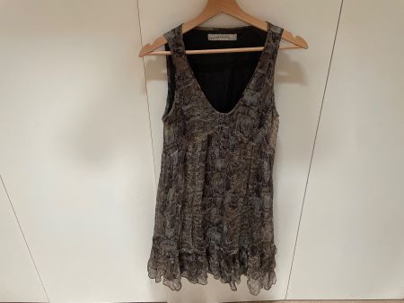 Robe Zara motif serpent, taille M, idéale pour l'été!