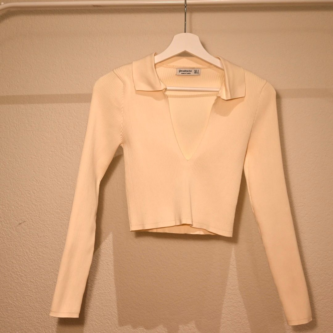 Stradivarius Top: Stradivarius Strickoberteil mit Kragen, Creme, Gr. S – Nuovo e nell'imballaggio originale da Zürich venduto da cla_7w78 2