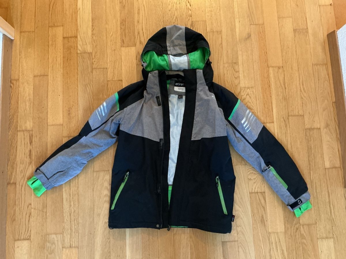 Giacche: Skijacke Etirel Gr. 176 – Usato da Münchenwiler venduto da Shilah
