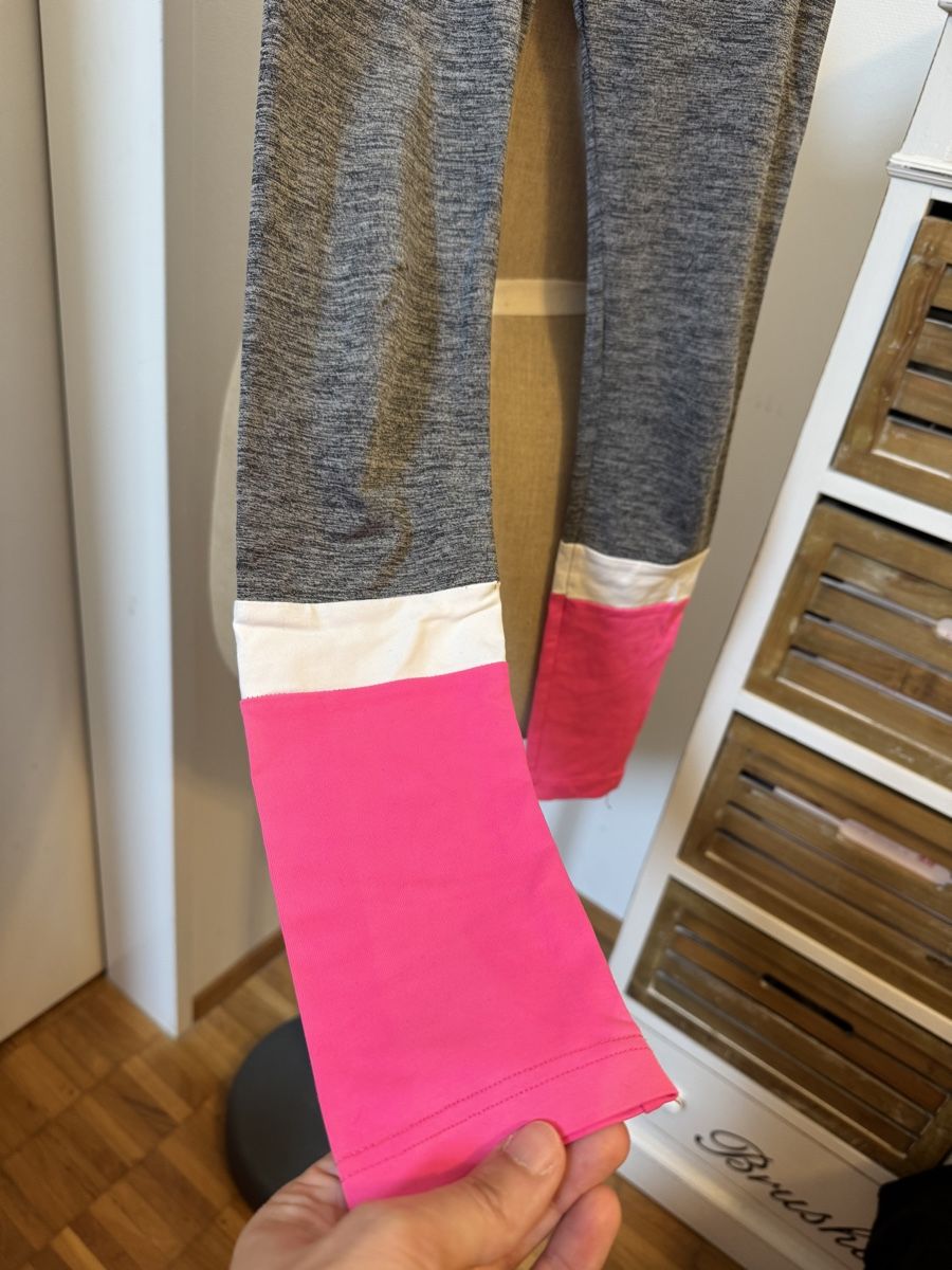 Calze & Collant: Powerzone Leggins Sporthose – Usato da Obfelden venduto da tan_9lj9 1