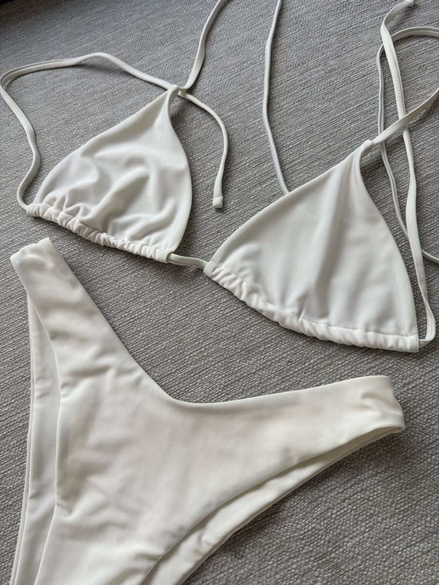 Costumi da bagno & Bikini: White bikini classic ! (Size S) – Nuovo (secondo la descrizione) da Genève venduto da fat_5zzp 1