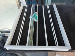Porte-pantalons coulissant IKEA Komplement pour armoire PAX