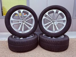Audi Q7 Winterkompletträder NEU/285/45 R20" Alu 