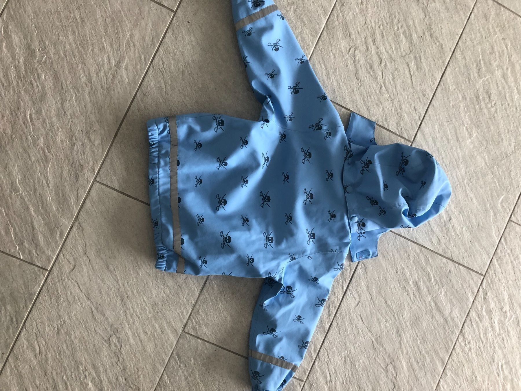 Giacche & Cappotti: Regenjacke Größe 98-104 – Usato da Adliswil venduto da rossoelmare 2