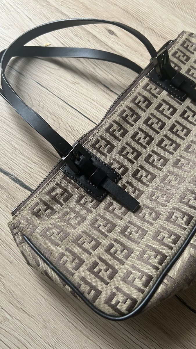 Fendi Borse da donna: fendi vintage bag – Usato da Lugano venduto da jes_72vl 1