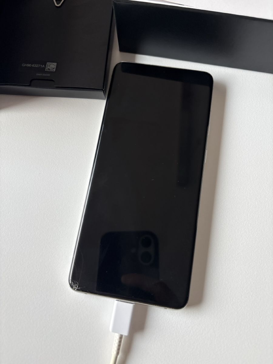 Samsung Telefoni cellulari / Smartphones: Samsung sS20 +5G, 128gb – Usato da Riddes venduto da nati48 1