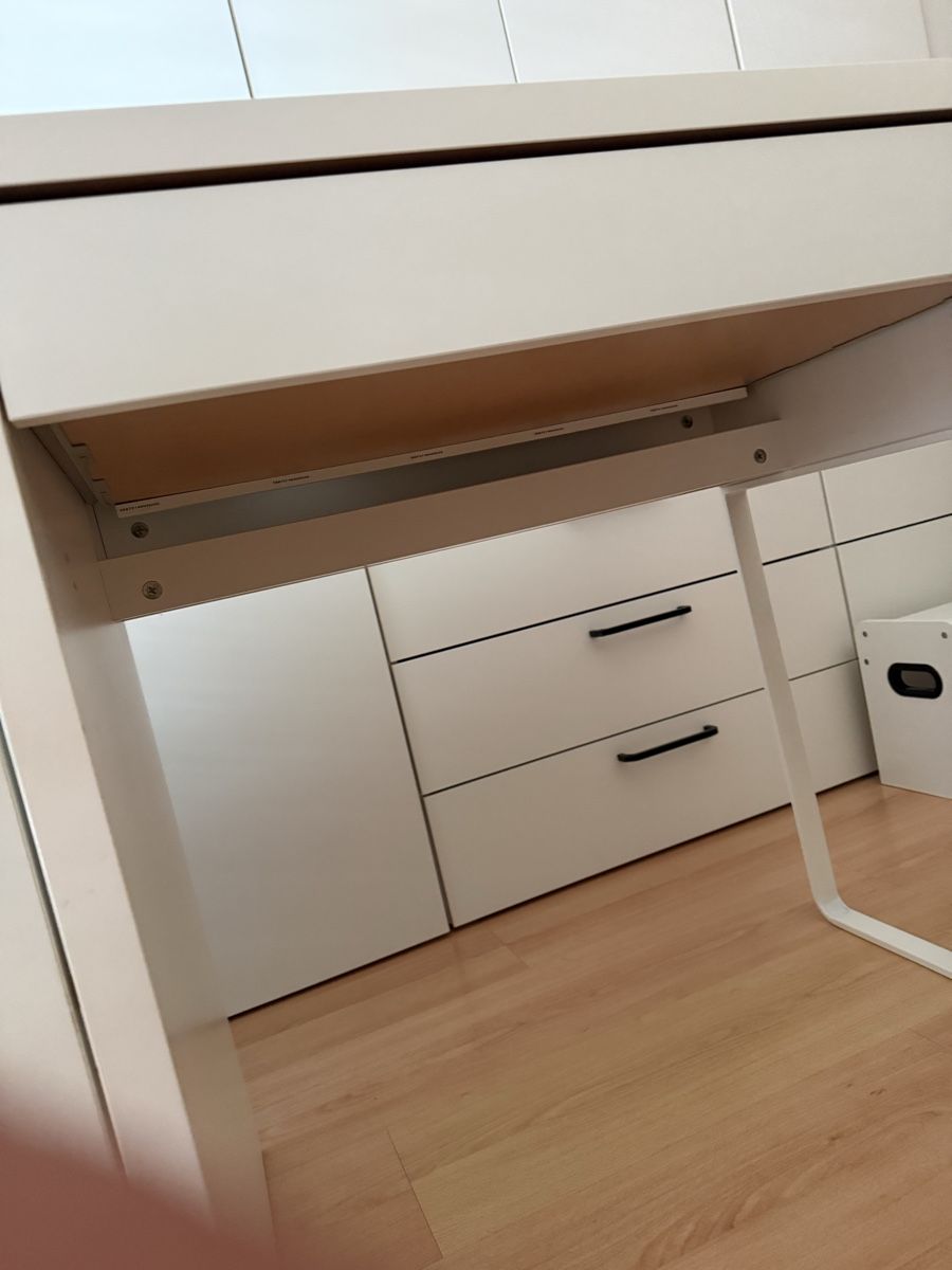 Scrivanie: Verkaufe weissen  Bürotisch – Usato da Pfäffikon SZ venduto da ale_2nj8 2