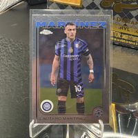 Carte Lautaro Martinez Topps Chrome neuve