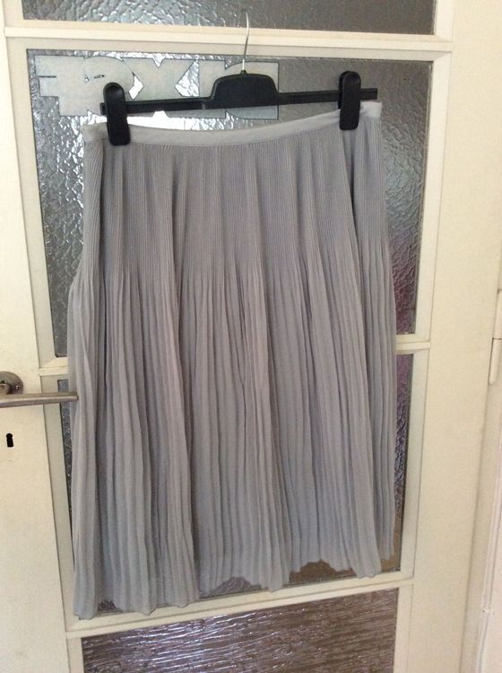 Jupe Plissée Zara Taille XS, Jaune, Brodée, Longueur Midi, Neuve Avec étiquettes
