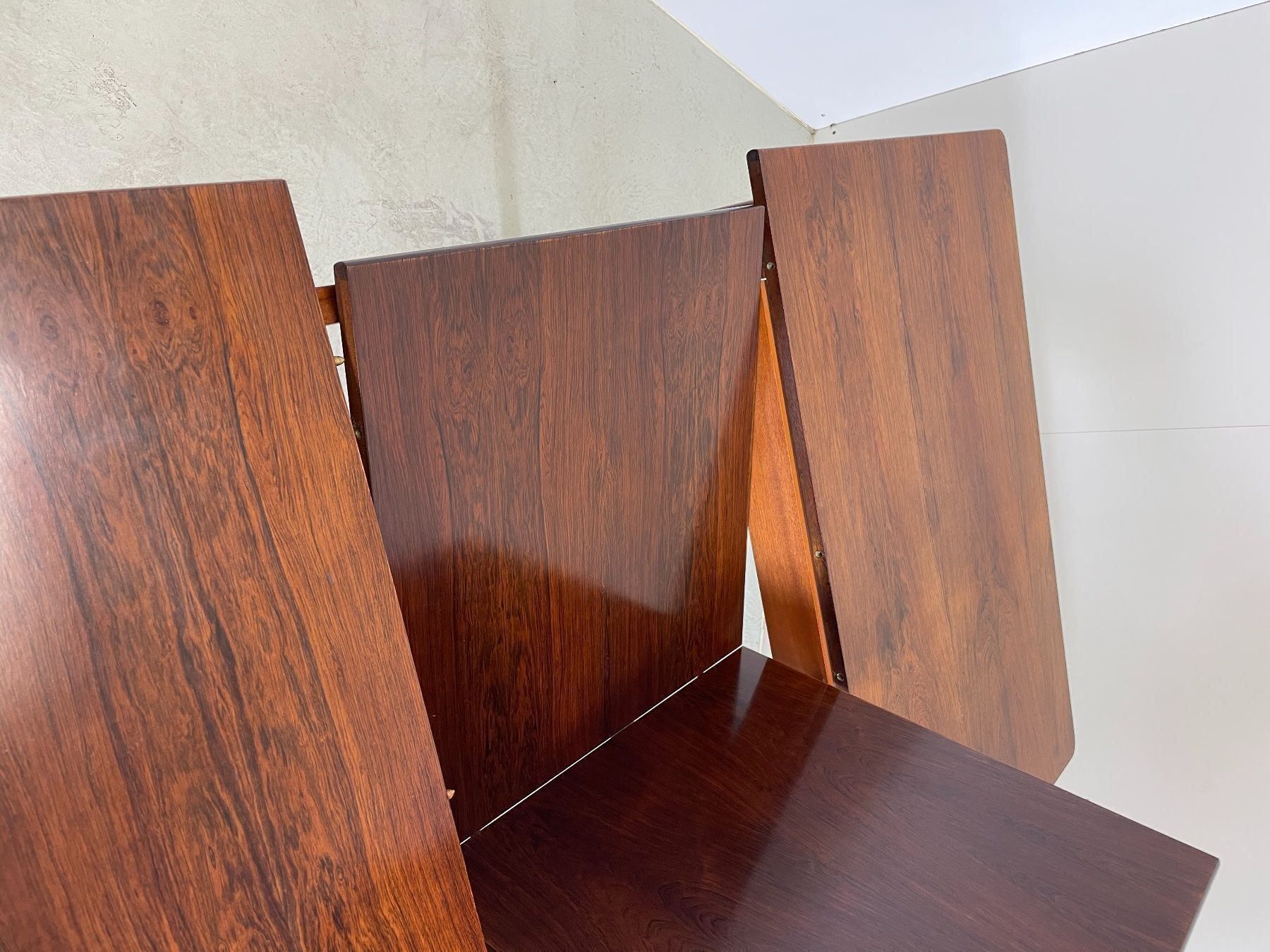 Tavoli: MidCentury Esstisch Palisander Robertson – Usato da Basel venduto da MidMod20C 2