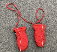 Babyhandschuhe, rot