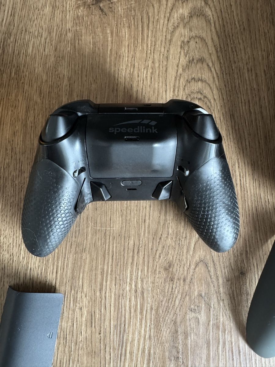 Microsoft Controller: SCUF Instinct Pro Controller mit Zubehör – Usato da Glarus venduto da gre_7llq 1