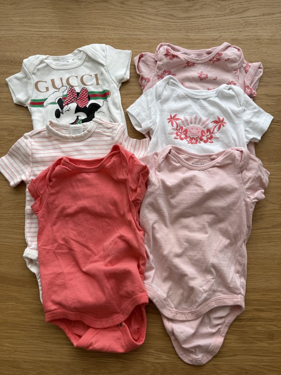 Lotti & Set di vestiti: Mädchen Body Paket Grössen 62/68 – Usato da Zürich venduto da rat_zfw5 1