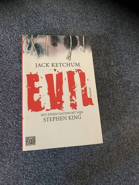 Libri: Jack Ketchum Evil – Usato da Frauenfeld venduto da Fabianafon