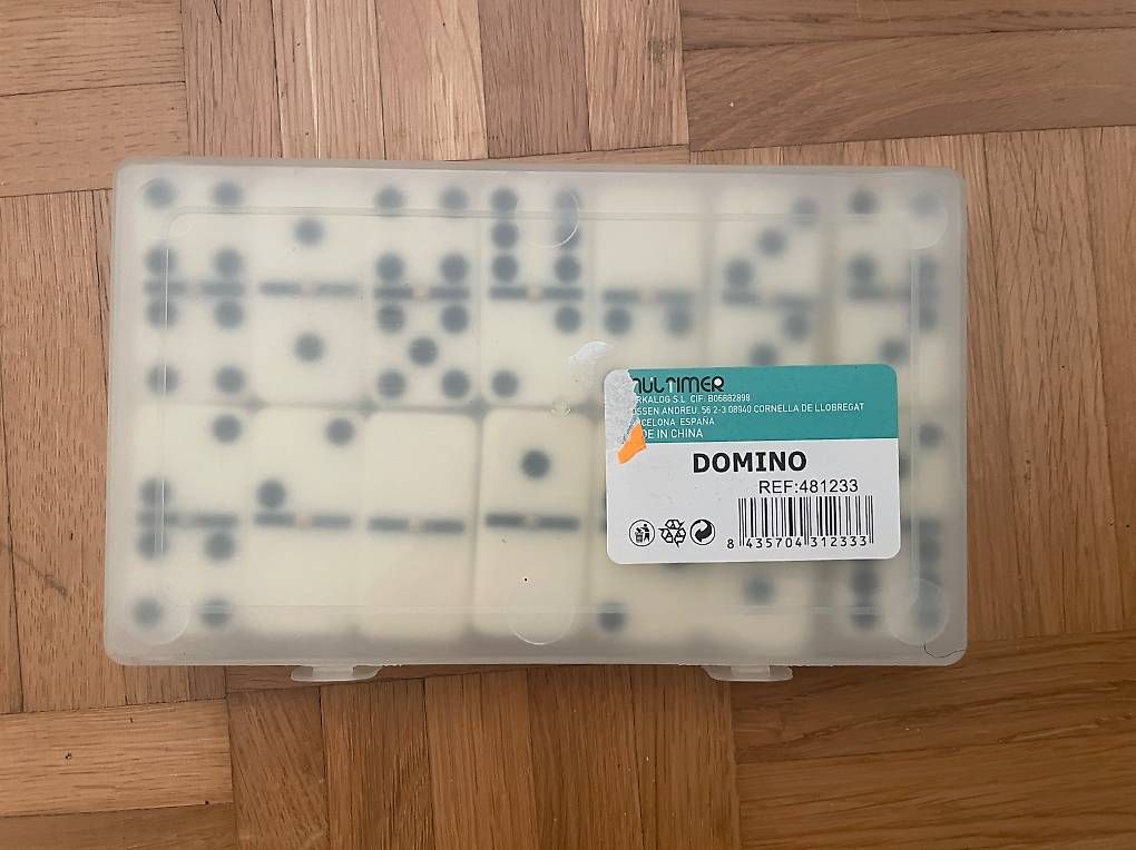 Jeux: Domino – Neuf avec emballage d'origine à Zürich par pikola24