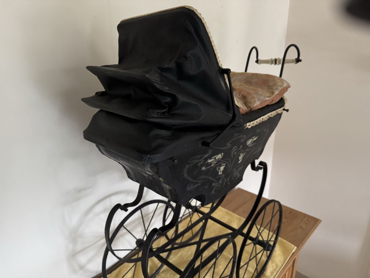 Carrozzine per bambole: Antiker Puppen Kinderwagen – Usato da Wohlen AG venduto da chippy02 3