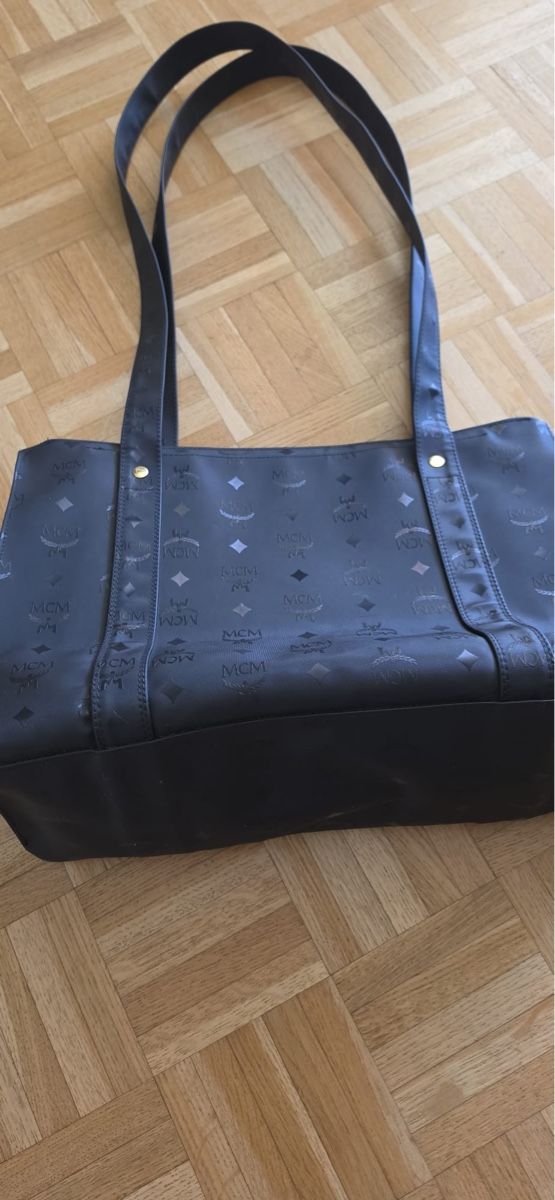 Mcm Borse da donna: MCM Shopper, Schwarz, Top Zustand – Usato da St. Gallen venduto da mania03 2