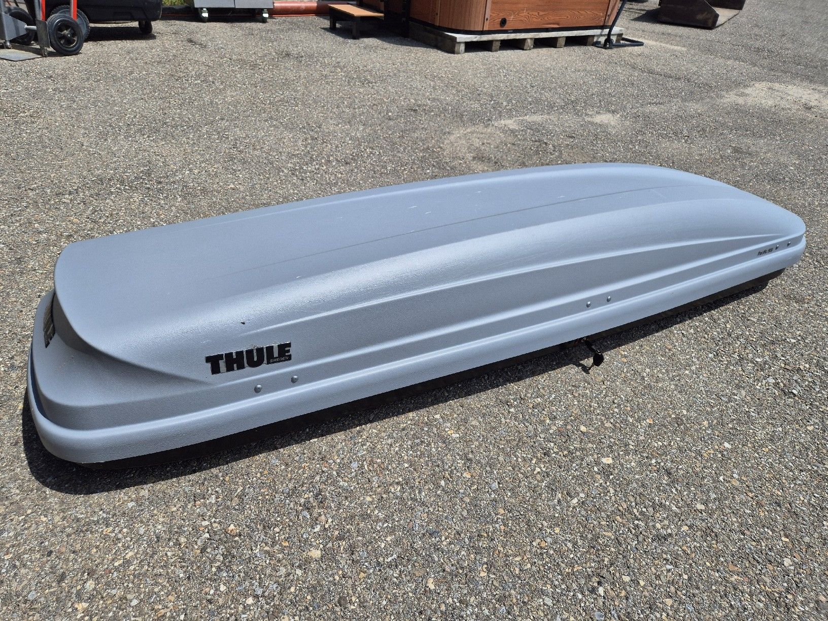 Thule Box da tetto: Thule Pacific 500 – Usato da Riffenmatt venduto da Sz