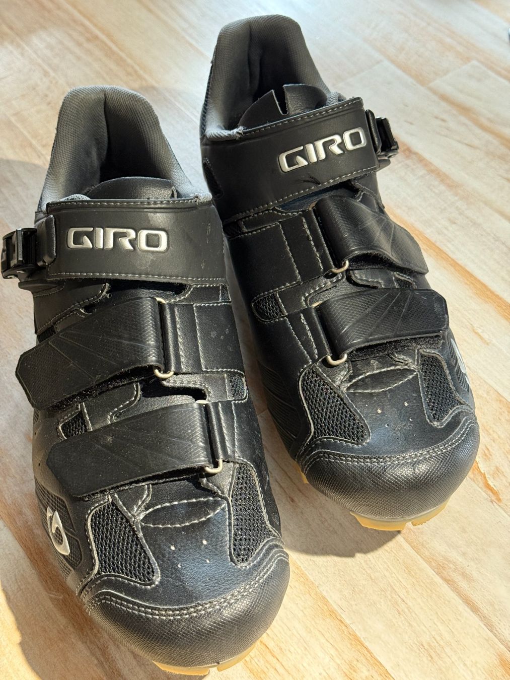 Giro Chaussures hommes: Giro Privateer HV Gr. 45 – D'occasion à Volketswil par Bumambu