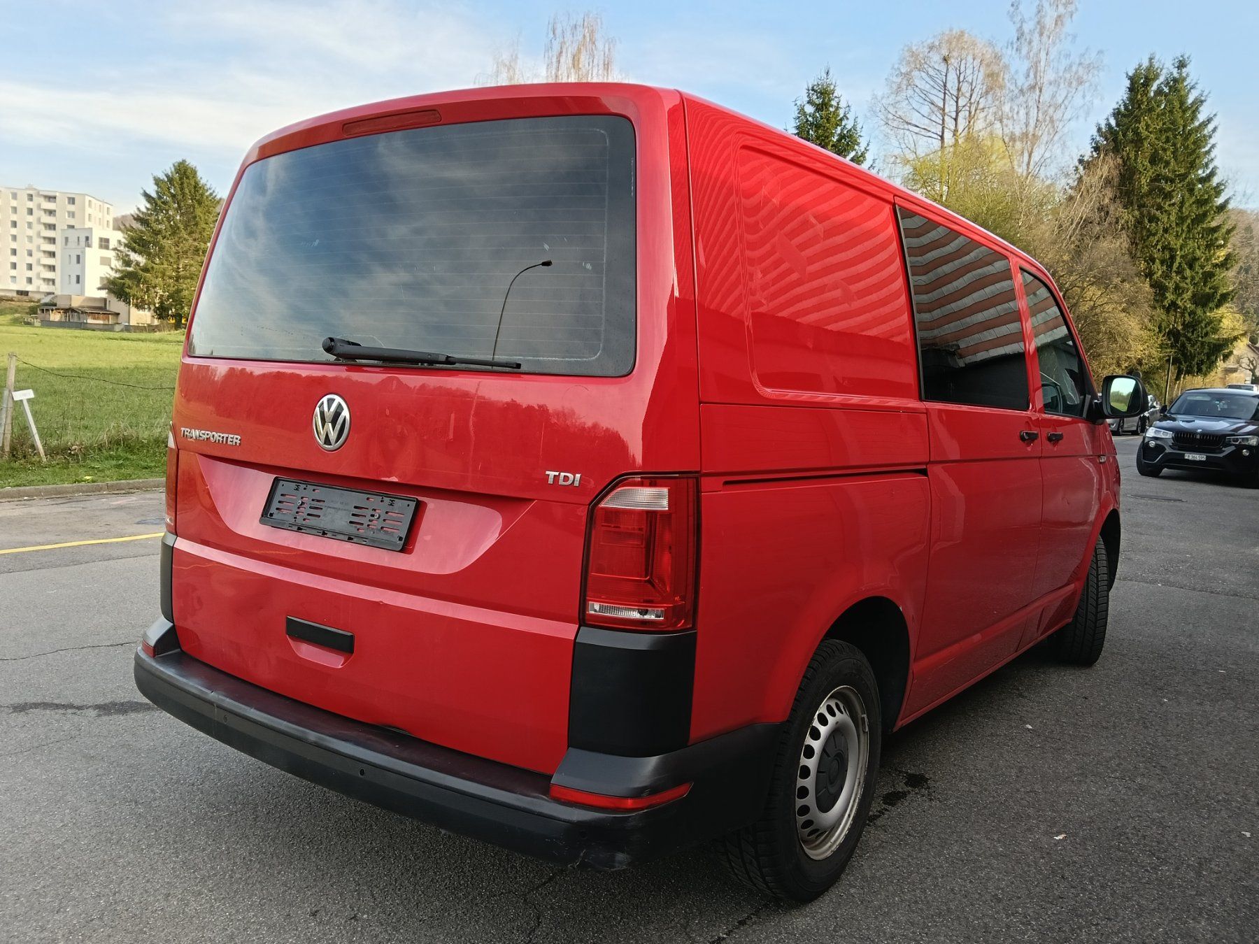 VW Veicoli commerciali: VW Transporter T6, 2017, MFK 6.2026 – Usato da flamatt venduto da r2fgtz.8 5