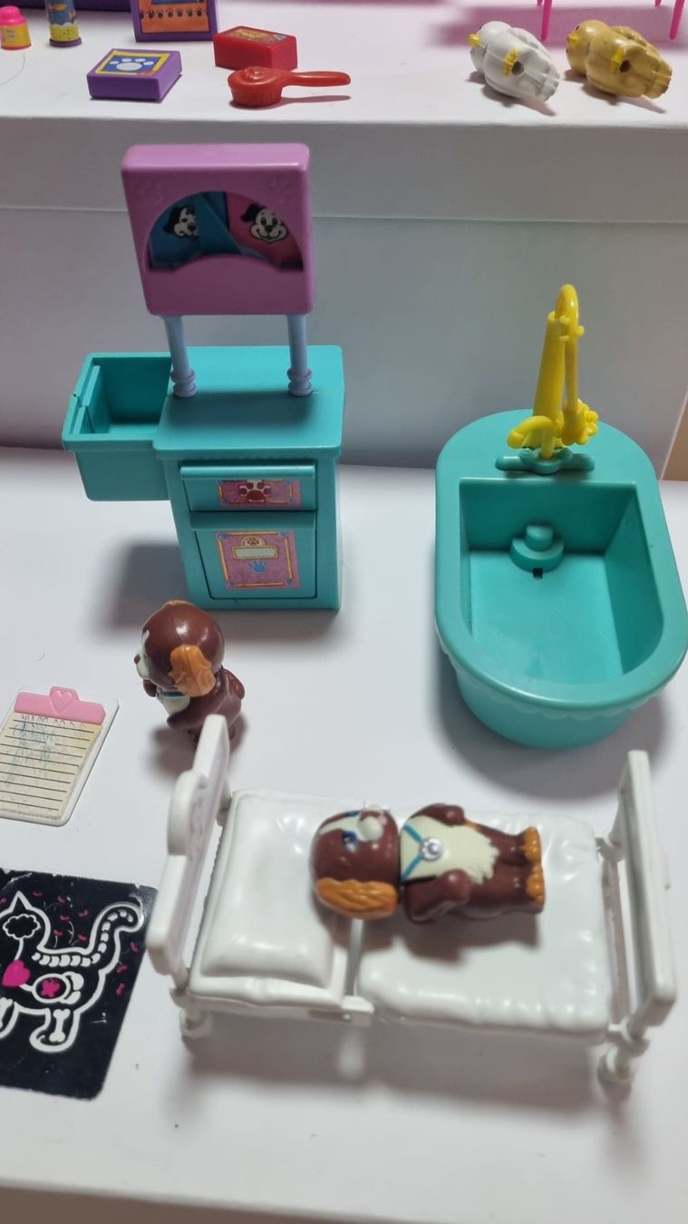 Hasbro Spielzeuge: Kenner Littlest Petshop Krankenstation – Gebraucht aus Effretikon von lenalisa63 4