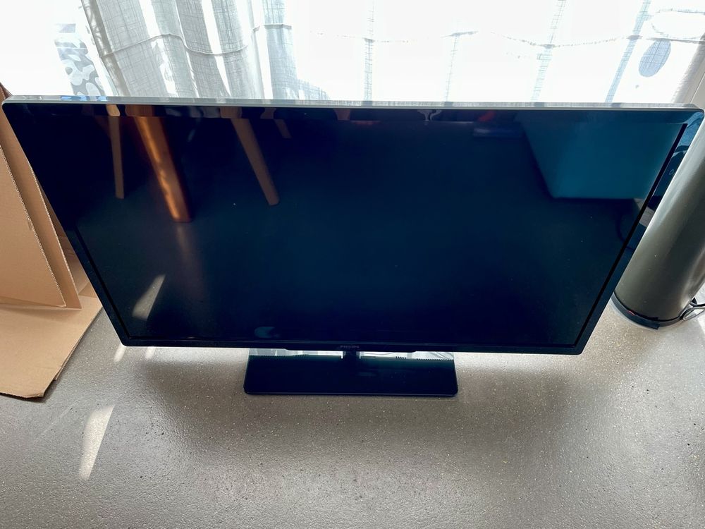 Philips LED Smart TV - 42 Zoll / 42PFL3507K/02 (Gebraucht) in ...