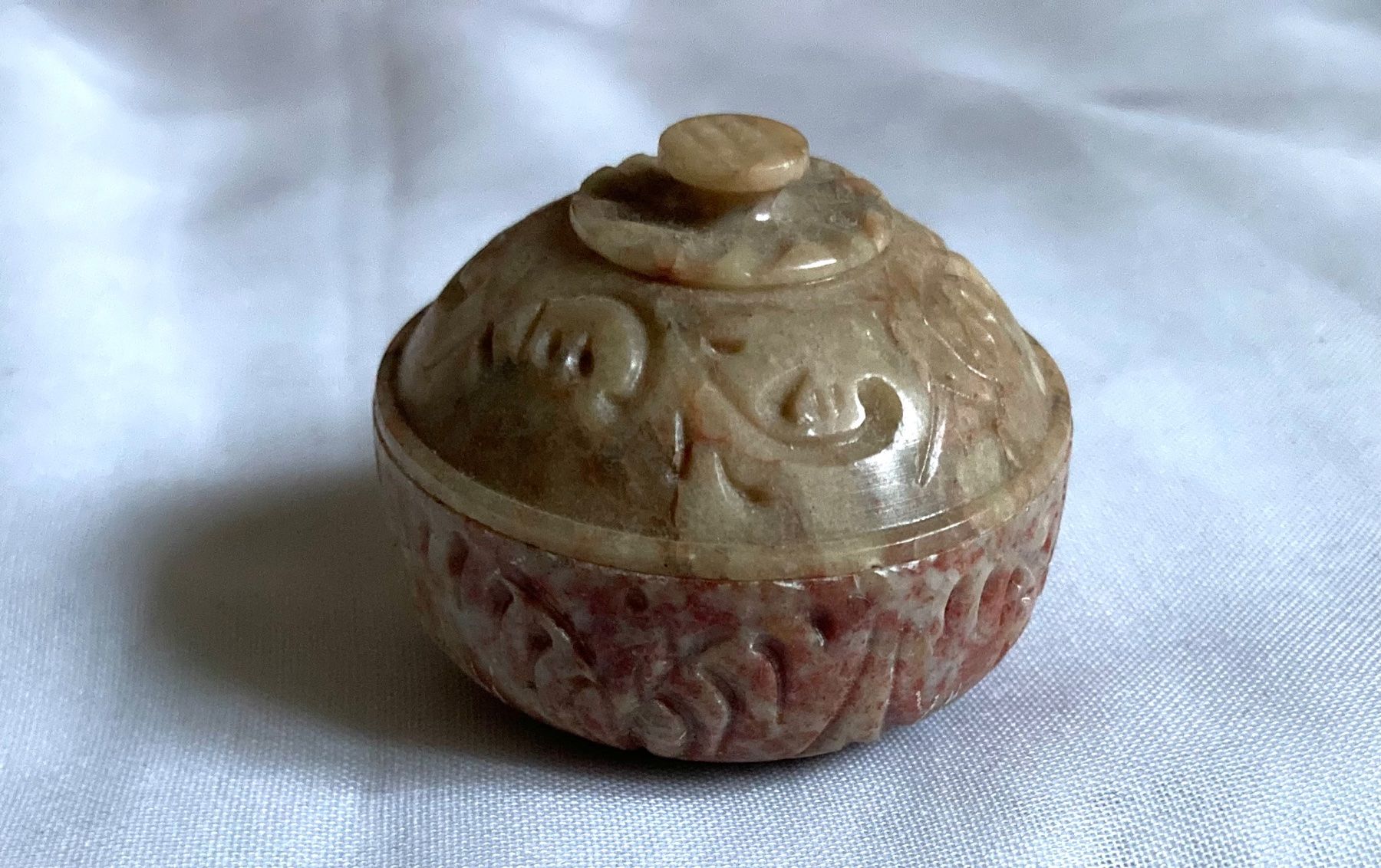 Tutte le decorazioni: Schmuckdose aus Stein – Nuovo (secondo la descrizione) da Zürich venduto da Gustavo_Bianco 2