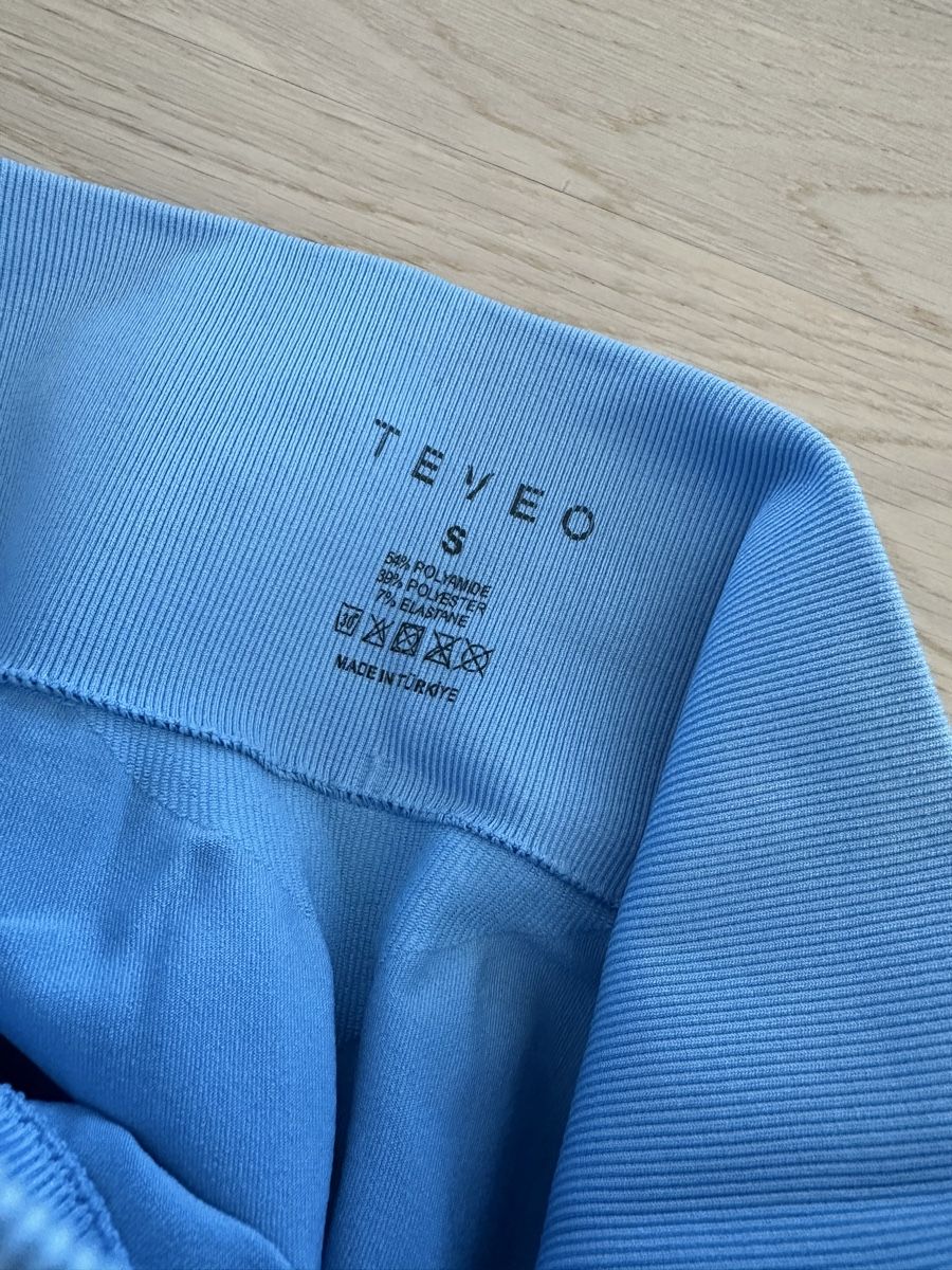Leggings: Teveo Leggins Set  – Usato da Pratteln venduto da e.g.99 8